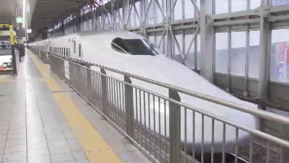【速報】山陽新幹線　新大阪～博多で運転見合わせ　列車が人と接触する事故　JR西日本　福岡【28日午後6時40分時点】