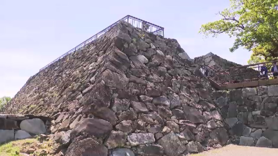福岡城に天守閣はあったのか　ドローンによる測量調査始まる　6月から発掘へ　今年度中に調査終了予定